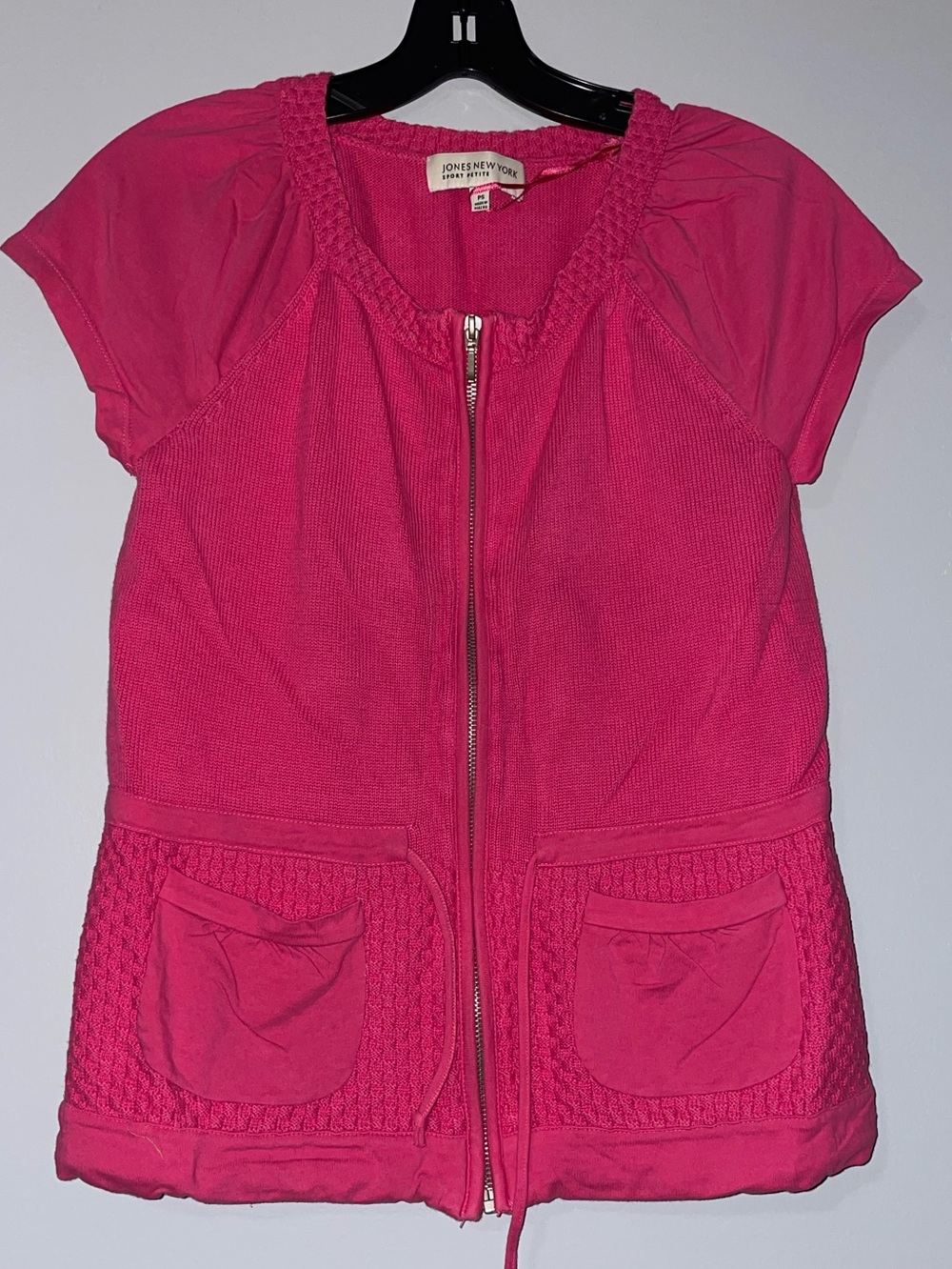 💘Jones New York Women’s Hot Pink Zip-Front Short Sleeve Knit Sweater